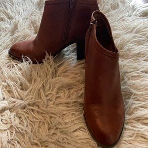 New*****Lucky Brand Size 10 ankle cut boots